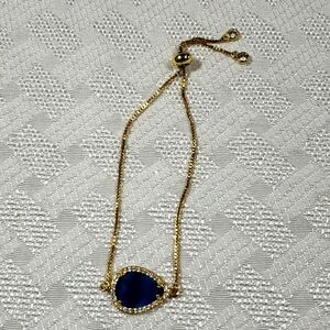 Blue teardrop adjustable bracelet